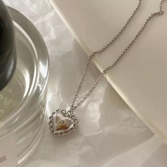 NEW 925 STERLING SILVER LACE HEART NECKLACE,NICE NECKLACE, CUTE NECKLACE - Picture 5 of 6